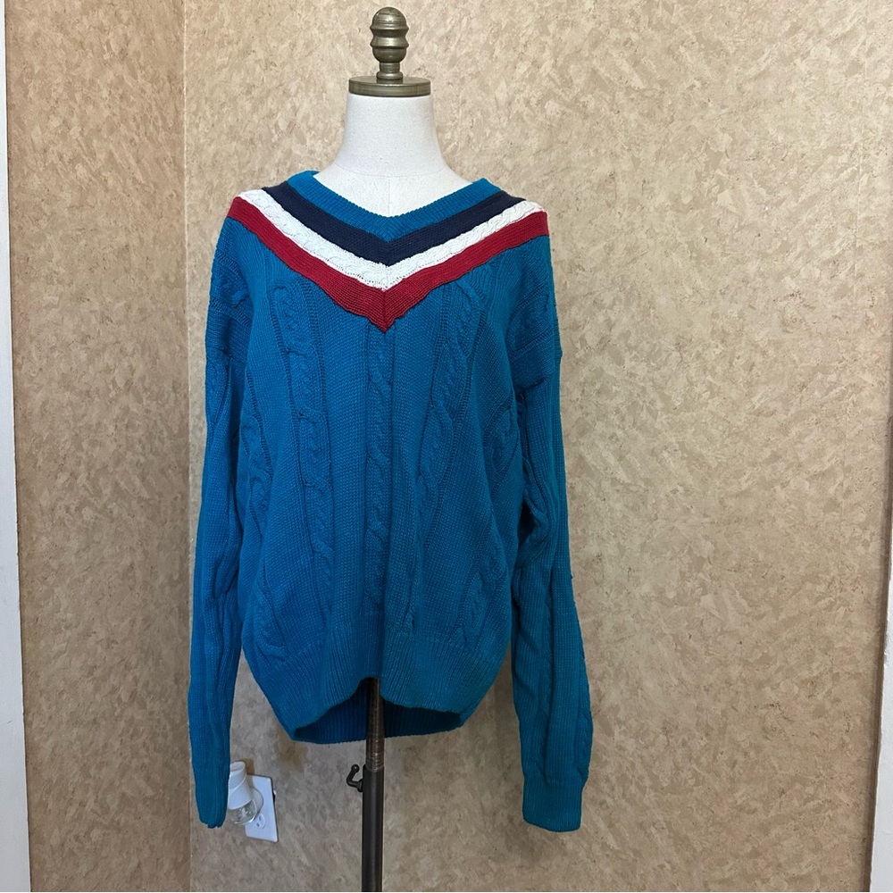 VTG 80s Vibrant Bright Blue Chunky Cable Knit V-neck Preppy Sweater